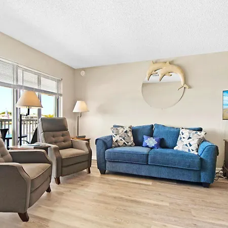 Driftwood Landing 15 Apartment